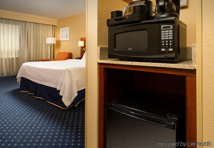 Courtyard By Marriott San Antonio Seaworld/Lackland Экстерьер фото